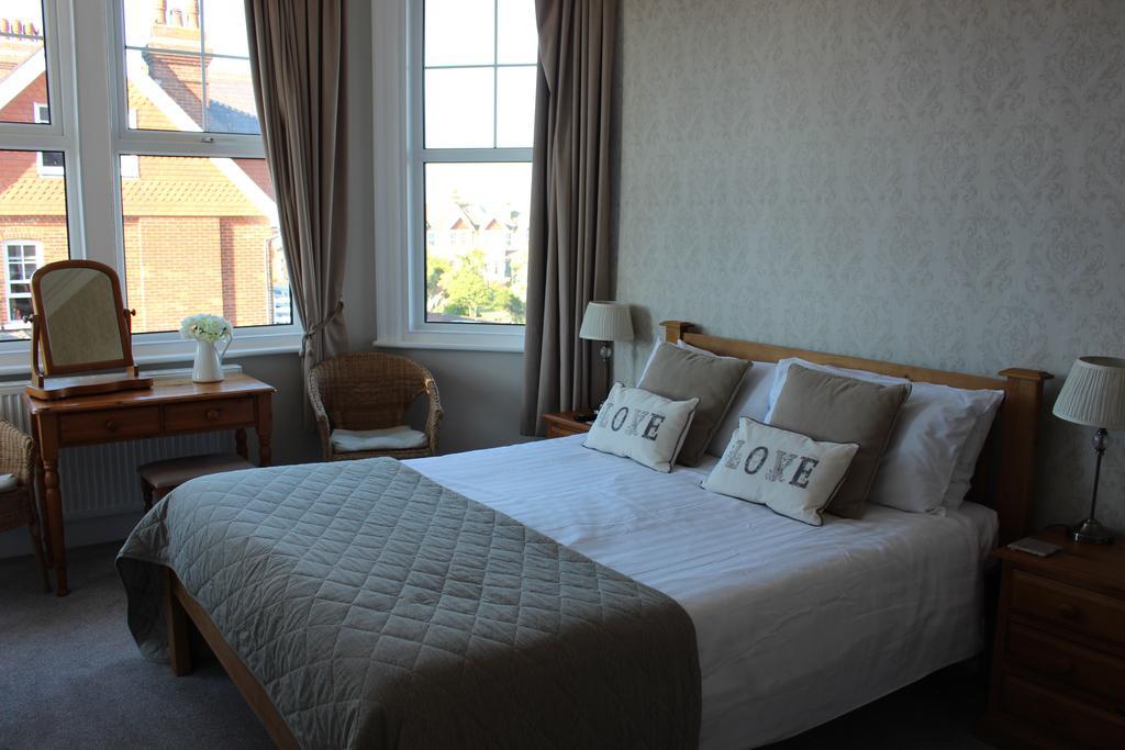 Beamsley Lodge B&B Eastbourne Ngoại thất bức ảnh