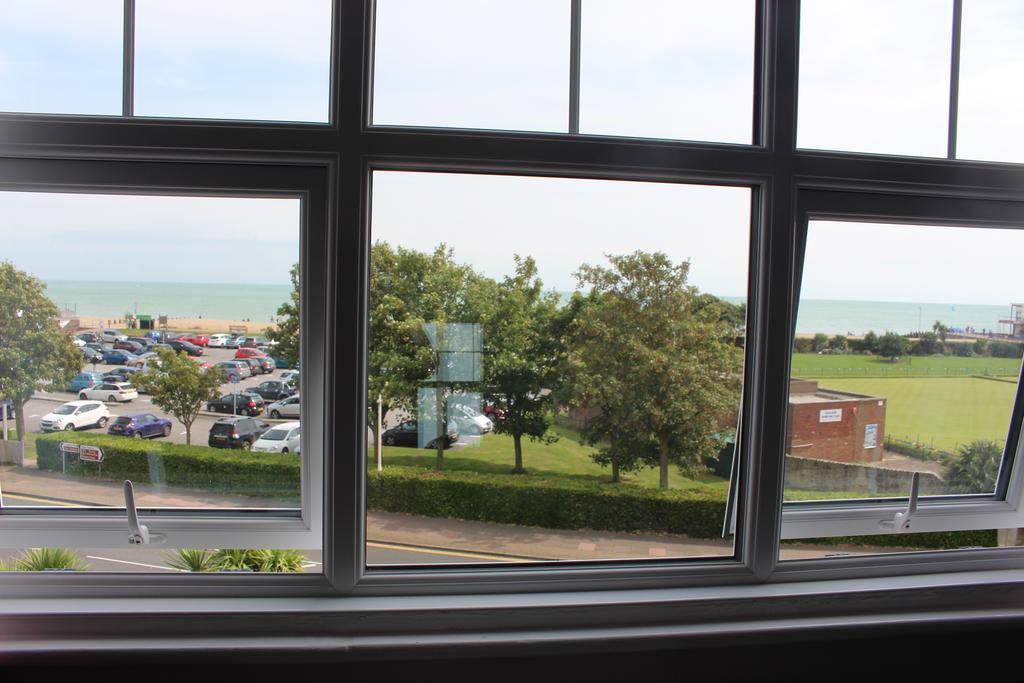 Beamsley Lodge B&B Eastbourne Ngoại thất bức ảnh