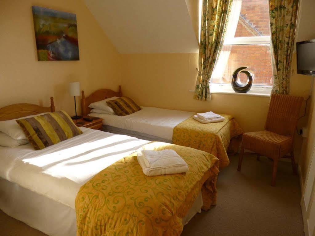 Beamsley Lodge B&B Eastbourne Ngoại thất bức ảnh